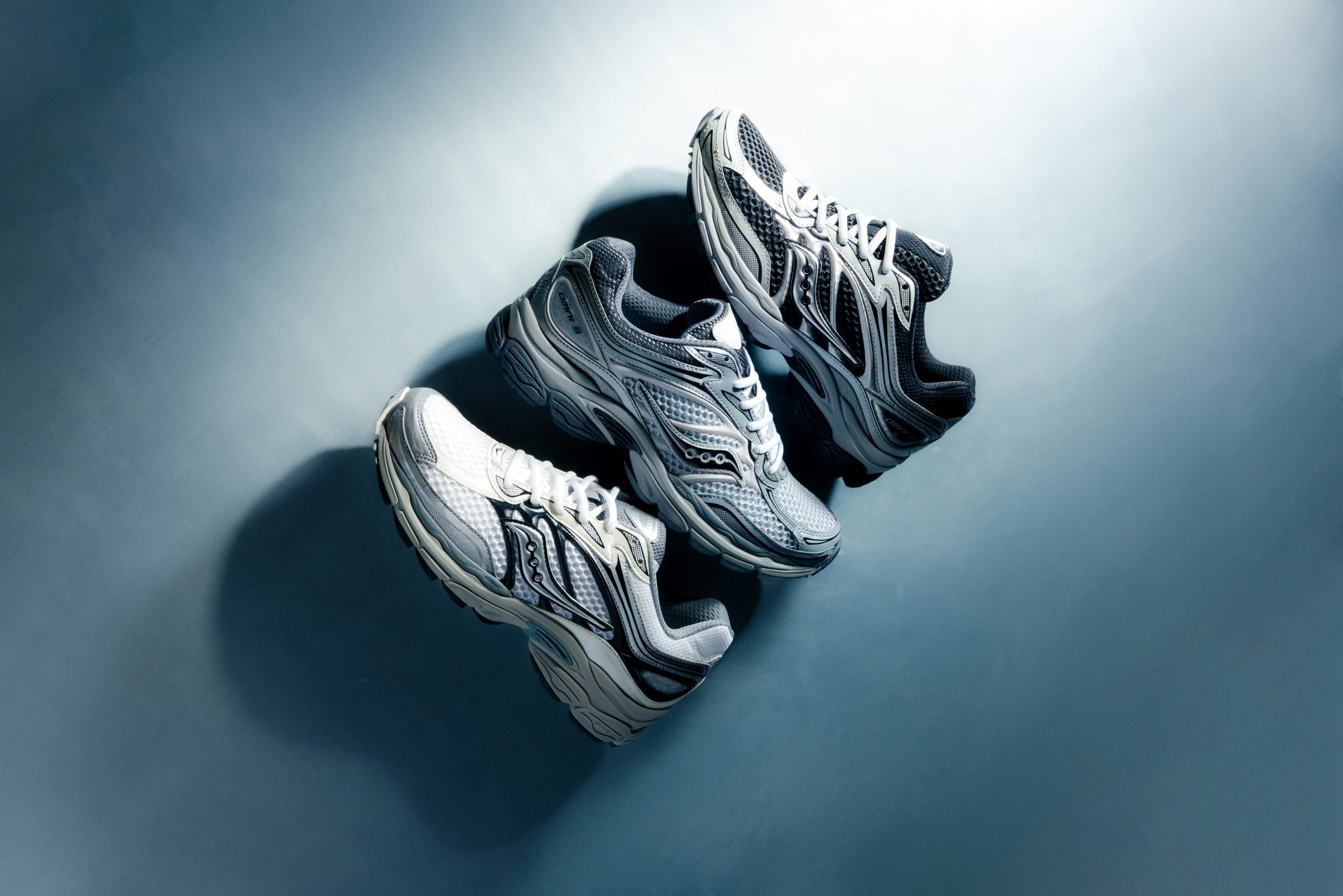 Saucony ProGrid Omni 9